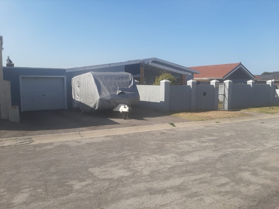 3 Bedroom Property for Sale in Gelvan Park Eastern Cape